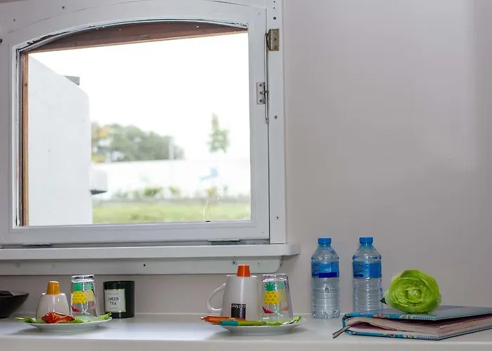 B&B B³ Boat 2* Ghent