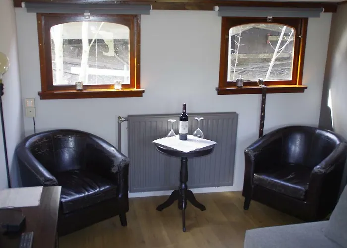 B&B B³ Boat Ghent